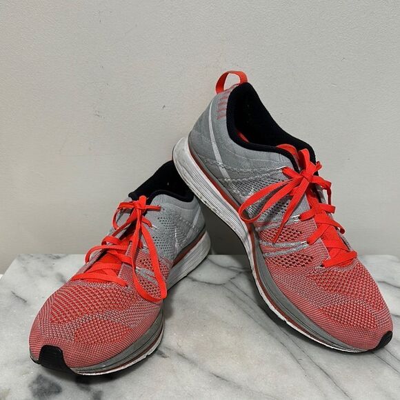 Nike fliknit trainer bright crimson men’s trainers Running Shoes Sz 11 - Picture 1 of 13